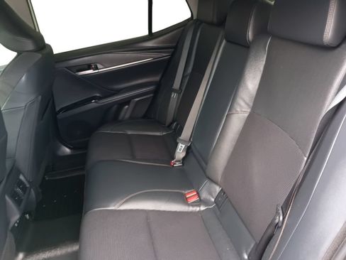 Used 2025 Toyota Camry XLE FWD image 22