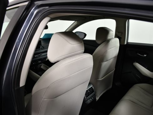 Certified 2025 Honda Accord LX image 45