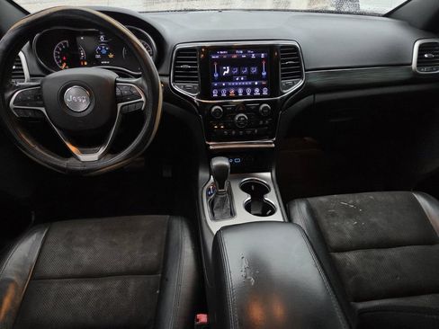 Used 2019 Jeep Grand Cherokee Altitude RWD image 8