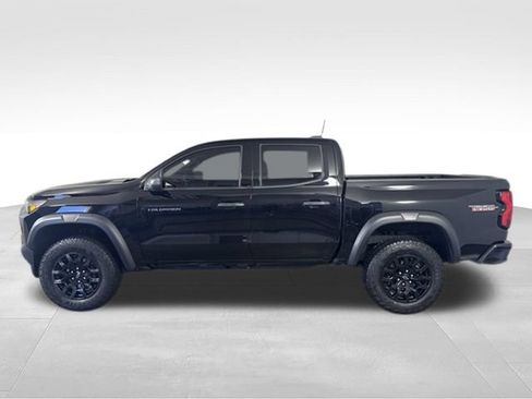 Used 2024 Chevrolet Colorado Trail Boss w/ Advanced Trailering Package AWD/4WD image 7