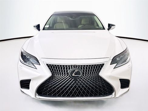 Used 2018 Lexus LS 500 AWD w/ Luxury Package image 9