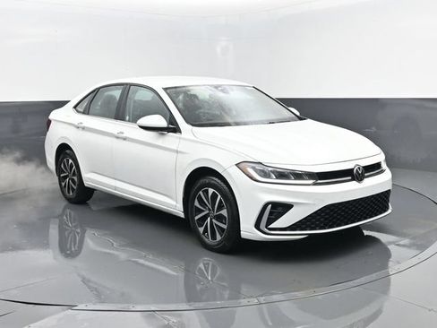Used 2025 Volkswagen Jetta S FWD image 3