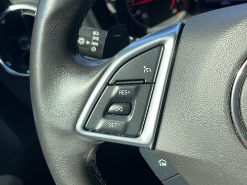 Used 2021 Chevrolet Camaro LT image 50