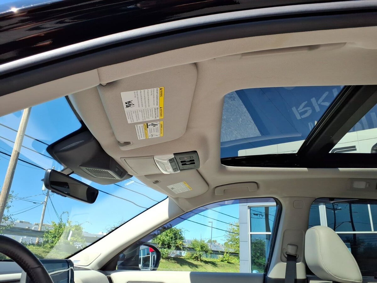 Used 2023 Nissan Pathfinder SL w/ SL Premium Package AWD/4WD image 26