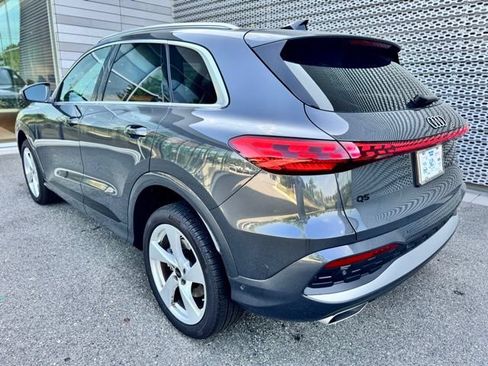 Certified 2025 Audi Q5 Premium Plus AWD/4WD image 3