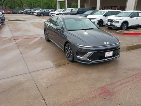 Used 2025 Hyundai Sonata SEL image 6