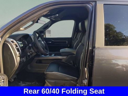 New 2026 RAM 2500 Laramie AWD/4WD image 11