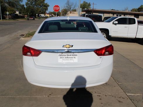 Used 2019 Chevrolet Impala LT image 5