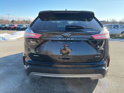 Used 2024 Ford Edge SEL w/ Convenience Package AWD/4WD image 6