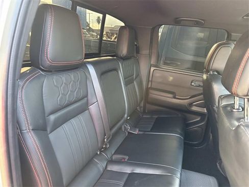 Used 2023 Nissan Frontier Pro-X w/ Pro-X Premium Package image 9
