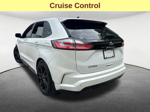 Certified 2022 Ford Edge ST-Line AWD/4WD image 11