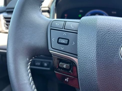 Used 2026 Toyota Camry SE FWD image 20