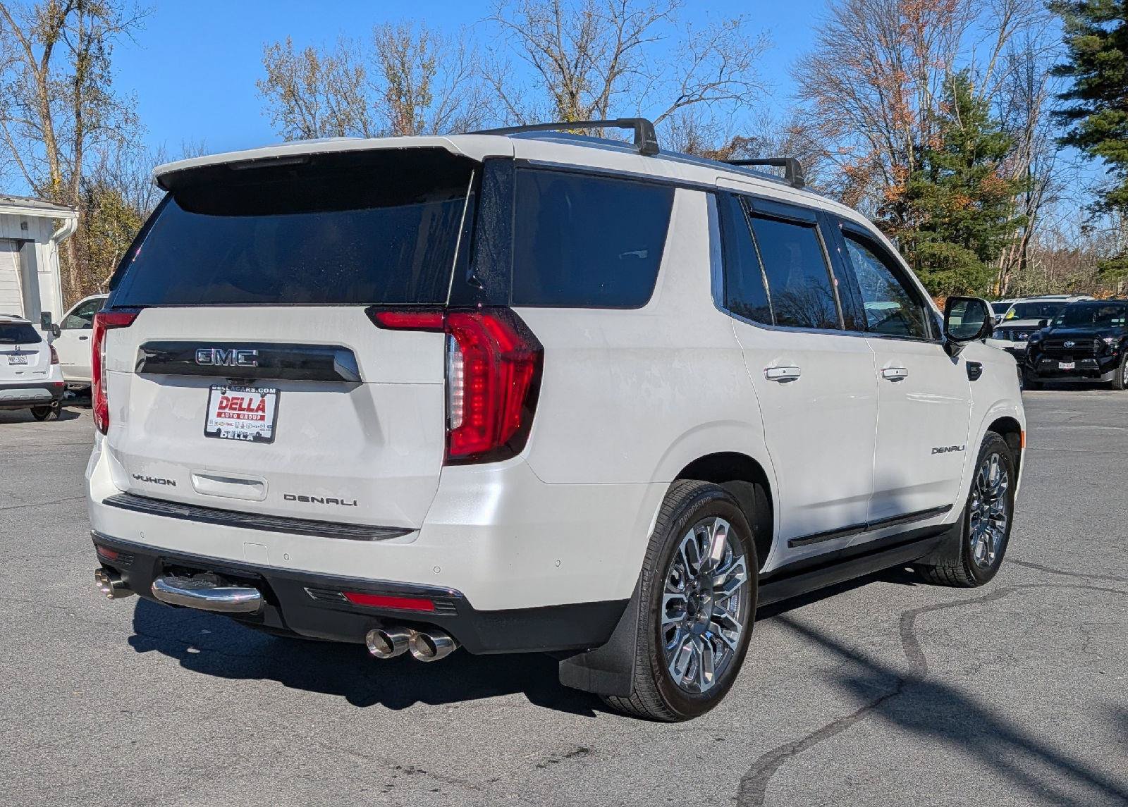 Certified 2023 GMC Yukon Denali Ultimate AWD/4WD image 7