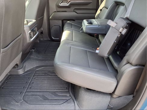 Used 2024 GMC Sierra 1500 SLT w/ SLT Premium Package image 23