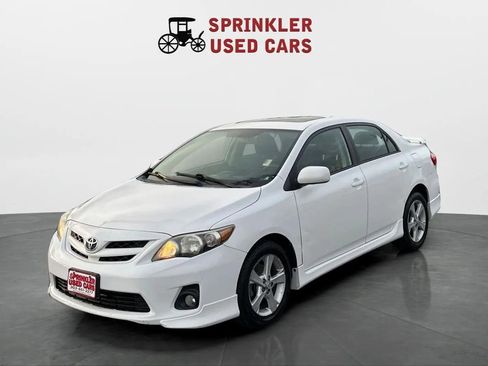 Used 2012 Toyota Corolla S image 16