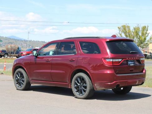 Used 2018 Dodge Durango GT w/ Premium Group AWD/4WD image 4
