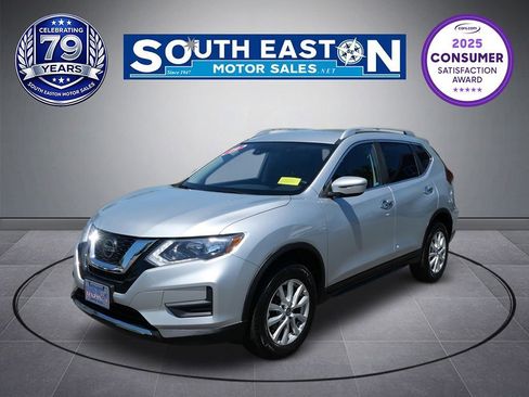 Used 2019 Nissan Rogue SV AWD/4WD image 1