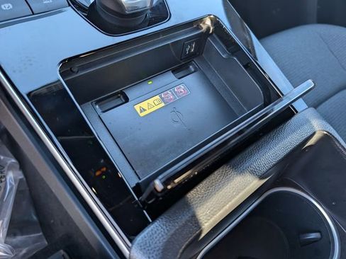 Used 2023 Toyota bZ4X XLE w/ Weather Package image 26