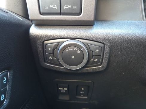 Used 2018 Ford F150 XLT w/ Equipment Group 302A Luxury image 57