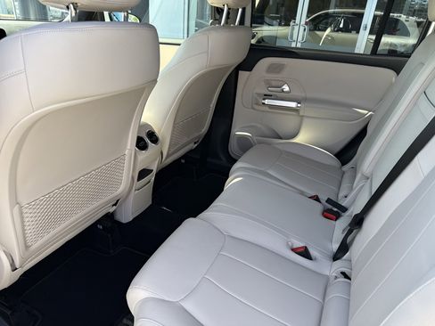 Certified 2025 Mercedes-Benz GLB 250 GLB 250 image 12