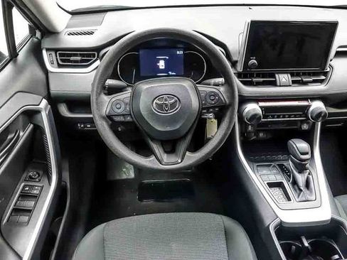 Used 2025 Toyota RAV4 LE FWD image 12