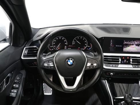 Used 2019 BMW 330i Sedan RWD image 11
