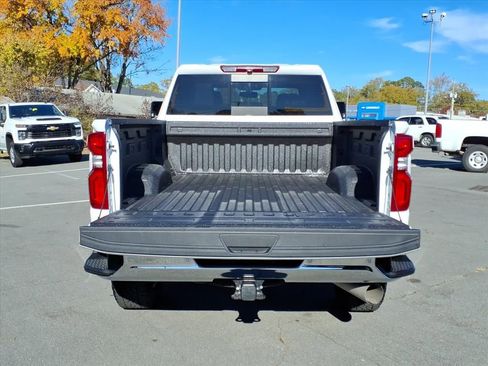 Used 2022 Chevrolet Silverado 2500 LTZ w/ LTZ Plus Package image 32