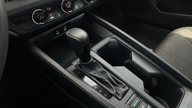 Used 2023 Honda Accord LX image 17