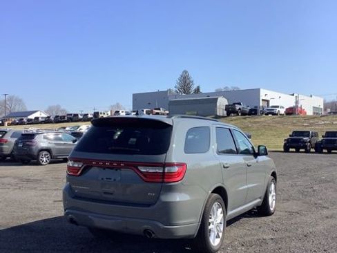 Certified 2025 Dodge Durango GT image 4