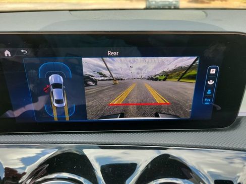 Used 2025 Mercedes-Benz CLA 250 image 21