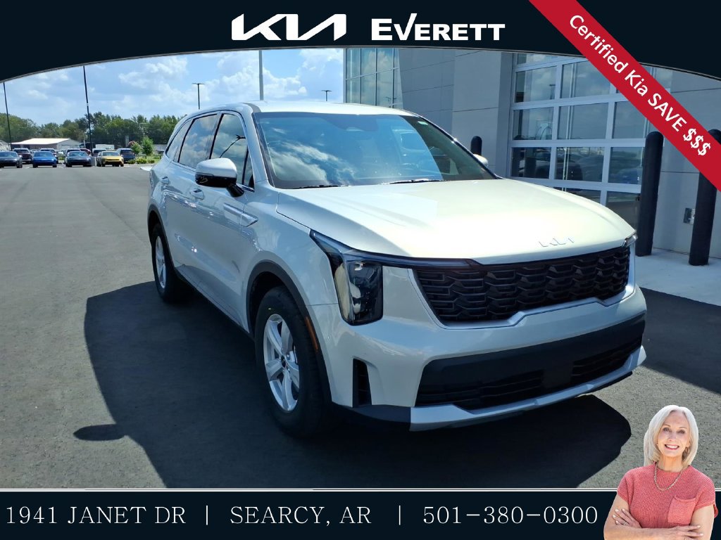Used 2026 Kia Sorento LX FWD image 1
