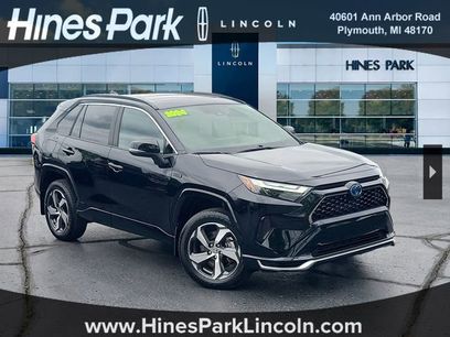 Used 2024 Toyota RAV4 SE w/ Weather & Moonroof Package