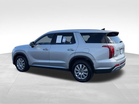 Used 2025 Hyundai Palisade SEL FWD image 6