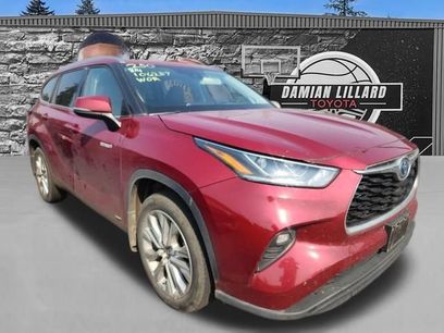 Used 2021 Toyota Highlander Limited