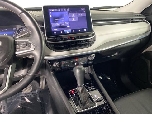 Used 2022 Jeep Compass Limited AWD/4WD image 27