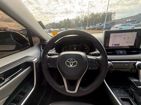 Used 2024 Toyota RAV4 XLE Premium image 14