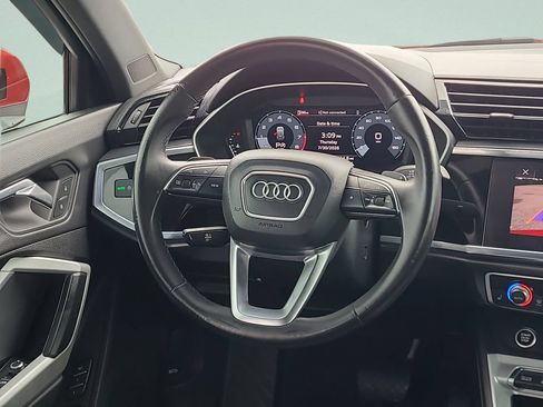 Used 2022 Audi Q3 2.0T Premium w/ Convenience Package AWD/4WD image 12