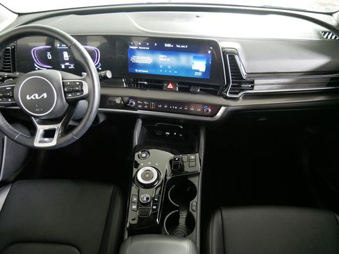 Used 2025 Kia Sportage EX w/ EX Premium Package AWD/4WD image 10