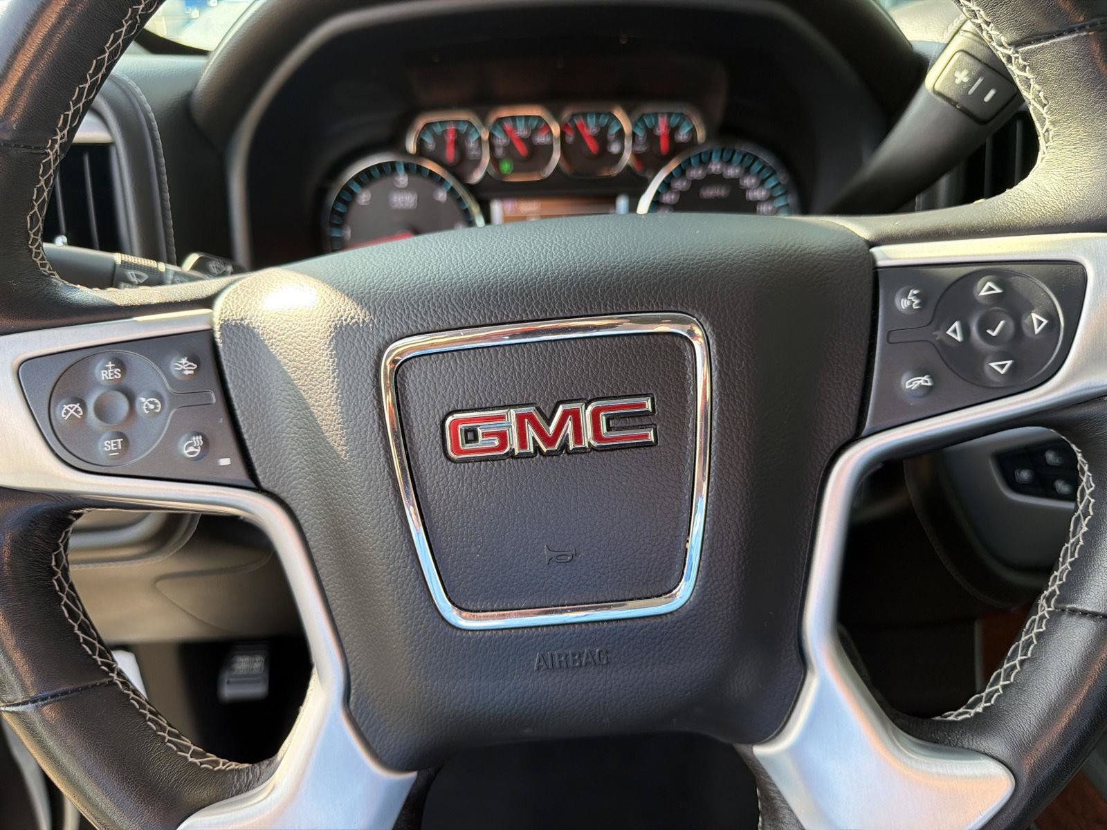 Used 2018 GMC Sierra 1500 SLT AWD/4WD image 22
