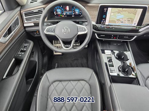 New 2026 Volkswagen Atlas SEL Premium R-Line AWD/4WD image 10