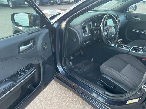 Used 2019 Dodge Charger GT image 16