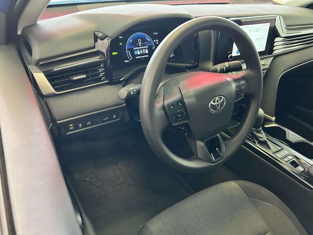 Used 2026 Toyota Camry LE FWD image 13