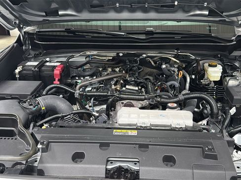 Certified 2024 Toyota Tacoma SR image 25