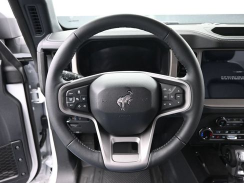 New 2026 Ford Bronco Outer Banks AWD/4WD image 19