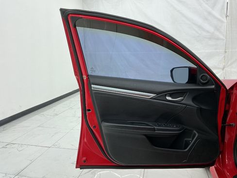 Used 2016 Honda Civic EX-L image 18