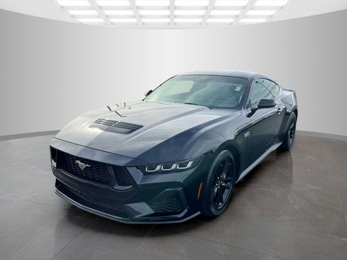Used 2024 Ford Mustang GT image 8