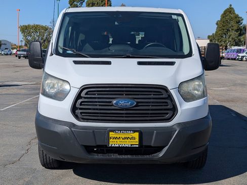 Used 2016 Ford Transit 150 XL image 3
