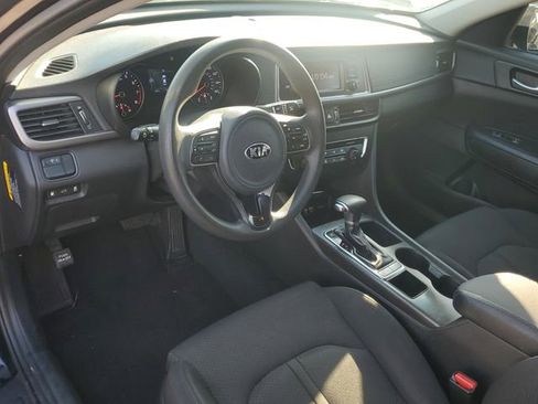 Used 2017 Kia Optima LX image 19