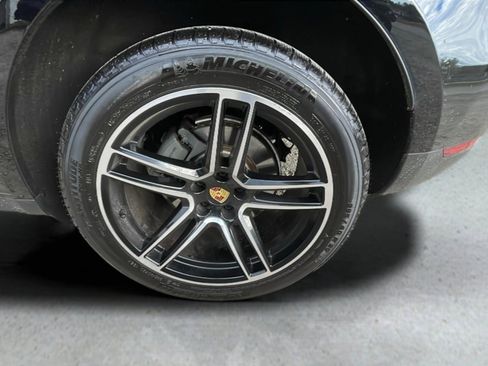 Used 2021 Porsche Macan S image 20
