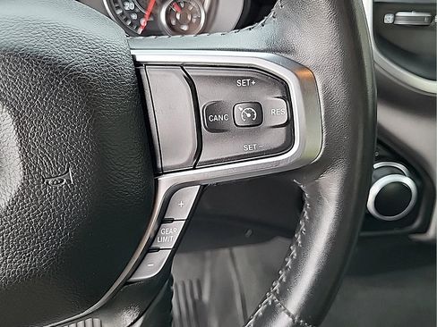 Used 2024 RAM 1500 Big Horn AWD/4WD image 18